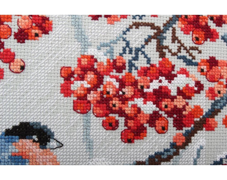 Cross-Stitch Kit "Bullfinches in Rowanberries", Article: M578