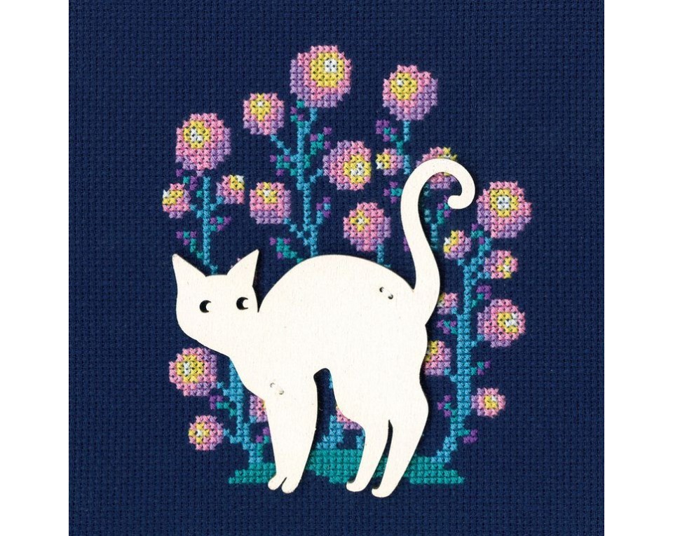 Cross-stitch kit with plywood form "Cat", Article: CBE9001