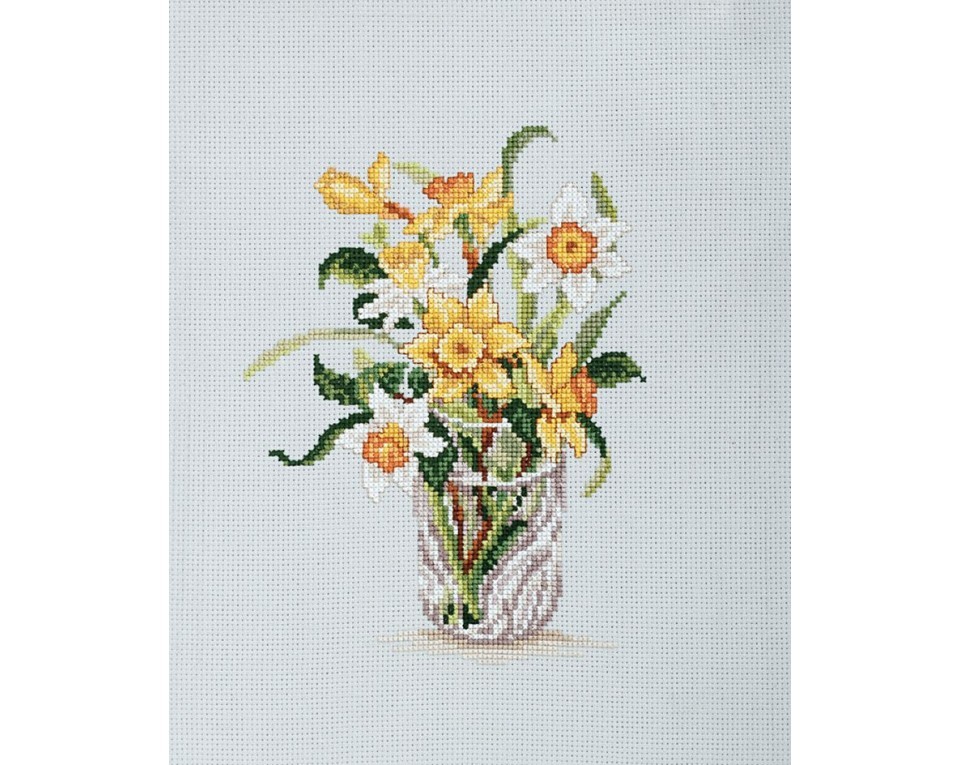Cross-Stitch Kit "Daffodils in crystal glass", Article: C180