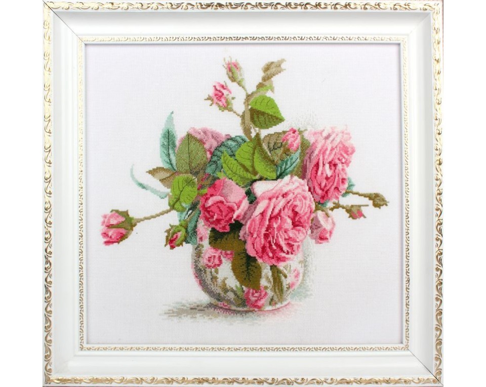 Cross-Stitch Kit "Romantic Roses", Article: M202