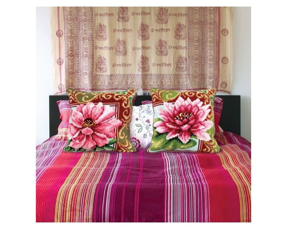 Luxurious Lily 2, Article: 5 174