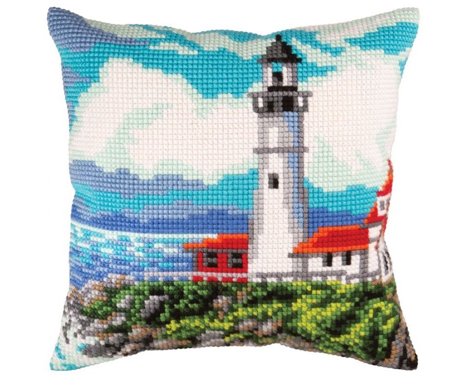 Lighthouse on the shore of the bay, Article: 5 430