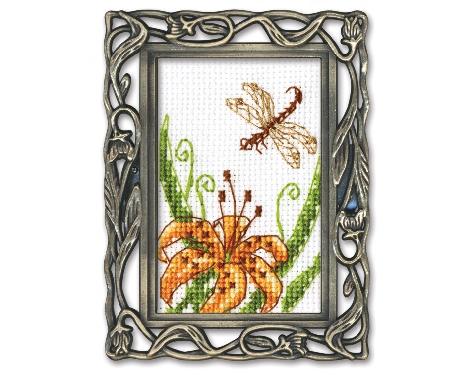 Cross-Stitch Kit "Lily", Article: FA015