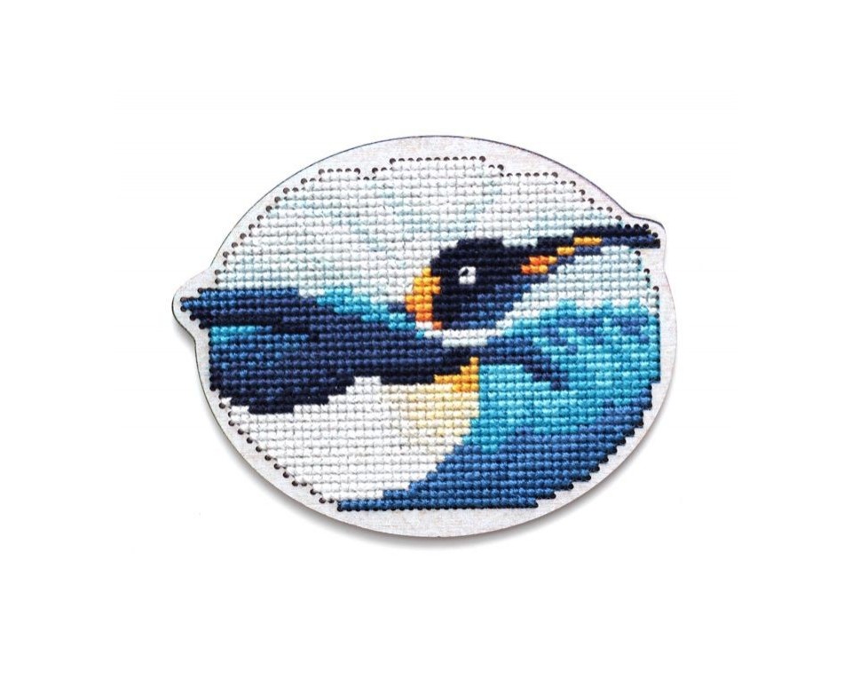 Cross-stitch kit with perforated wooden form, Article: EHW051